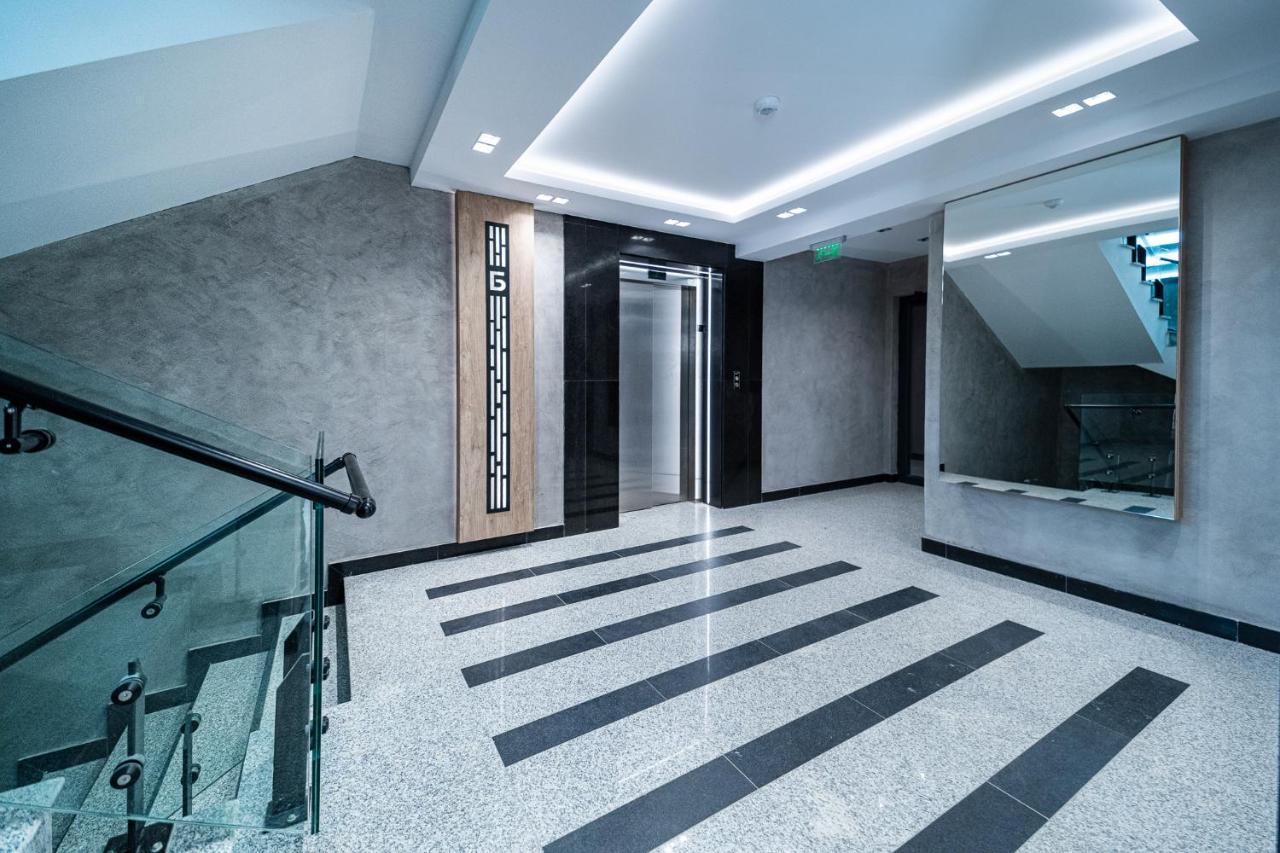Apartamento Sky Symphony Varna Exterior foto